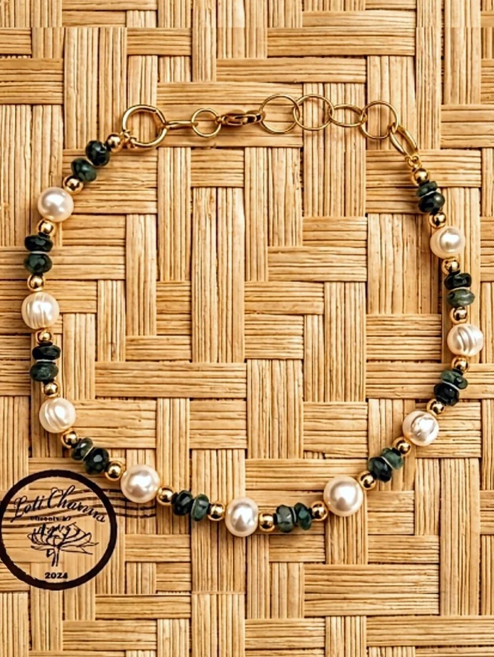 Genuine Emerald And Freshwater Baroque Pearls In Gold Plated Classic Necklace